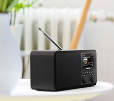 Đồng hồ báo thức kiêm radio của Philips