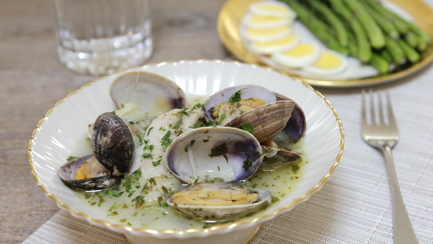 Spanish Cod Fillets With Clams | Philips