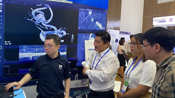 Philips giới thiệu giải pháp can thiệp tại hội nghị điện quang can thiệp toàn quốc 2023