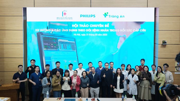 Philips giới thiệu giải pháp theo dõi bệnh nhân thông minh tại Bệnh viện Đại học Y Hà Nội